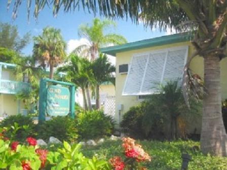 Pet Friendly Island Paradise Cottages of Madeira Beach